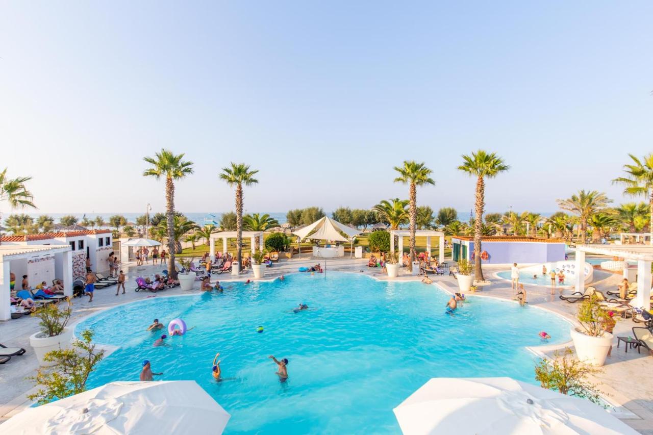 Centro Vacanze Poker كاسالبوردينو المظهر الخارجي الصورة