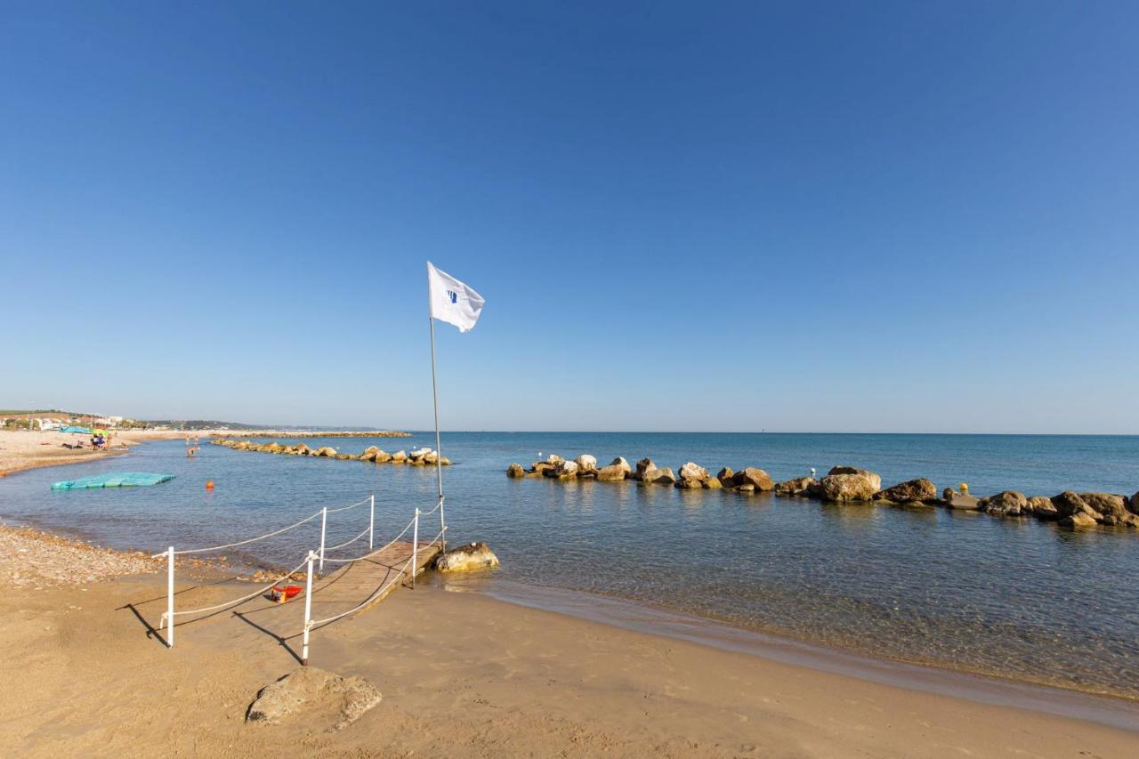 Centro Vacanze Poker كاسالبوردينو المظهر الخارجي الصورة
